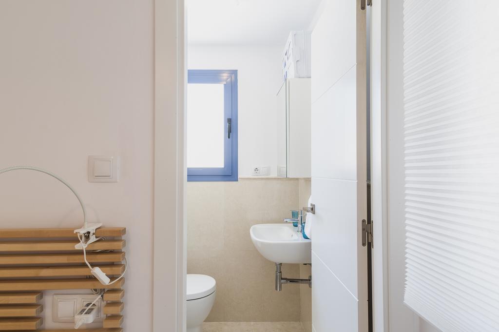 Blue Fin Tarifa Apartment Exterior photo